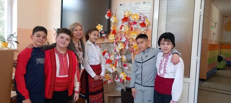 Изработка на мартенички в ГЦОУД с ръководител г-жа Ганчева - p11
